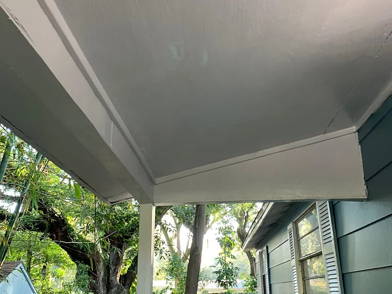 504 Belmont St — Photo 5