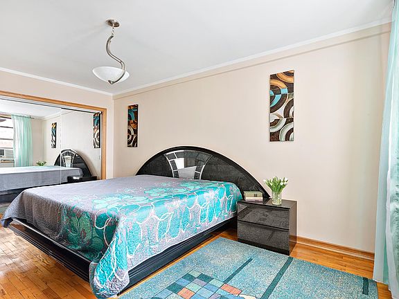 4th image of 275 Webster Ave APT 5E