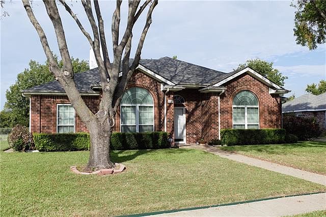 1st image of 2336 Lesley Ln