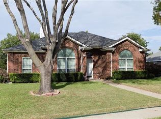 2336 Lesley Ln, Mesquite, TX 75181