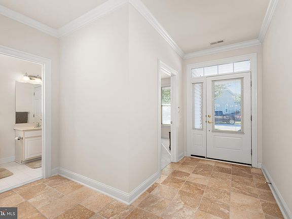3rd image of 34 White Pelican Ct