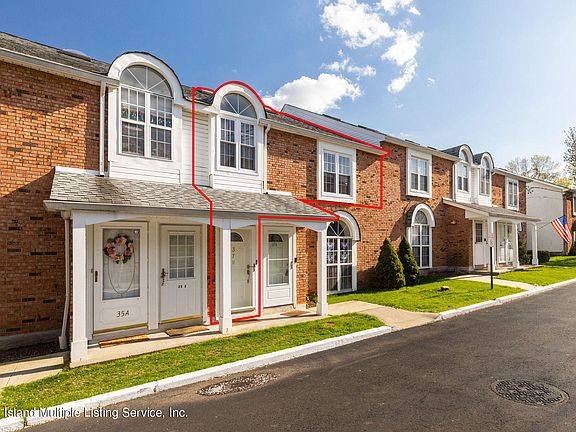 2nd image of 37 Village Ln #B