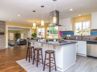 1141 E Rustic Rd E, Escondido, CA 92025