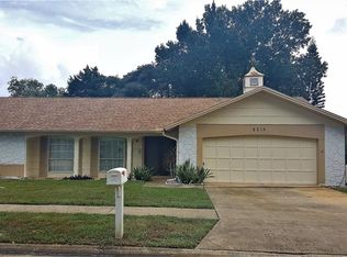 8215 Reynolds Dr, Hudson, FL 34667