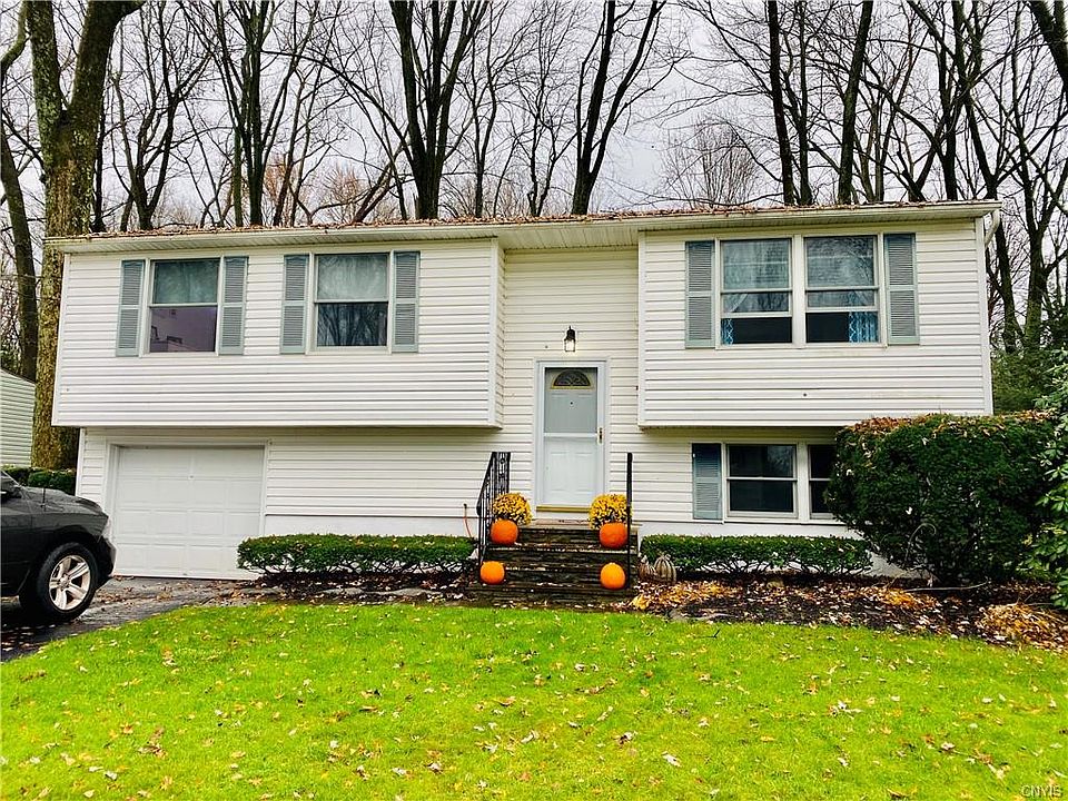 1st image of 302 Donlin Dr