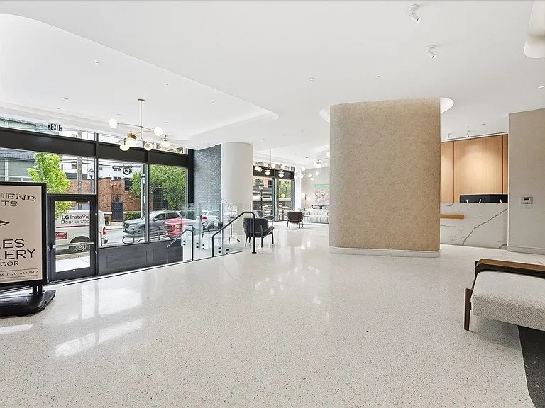 38 Jackson St #515 — Photo 31