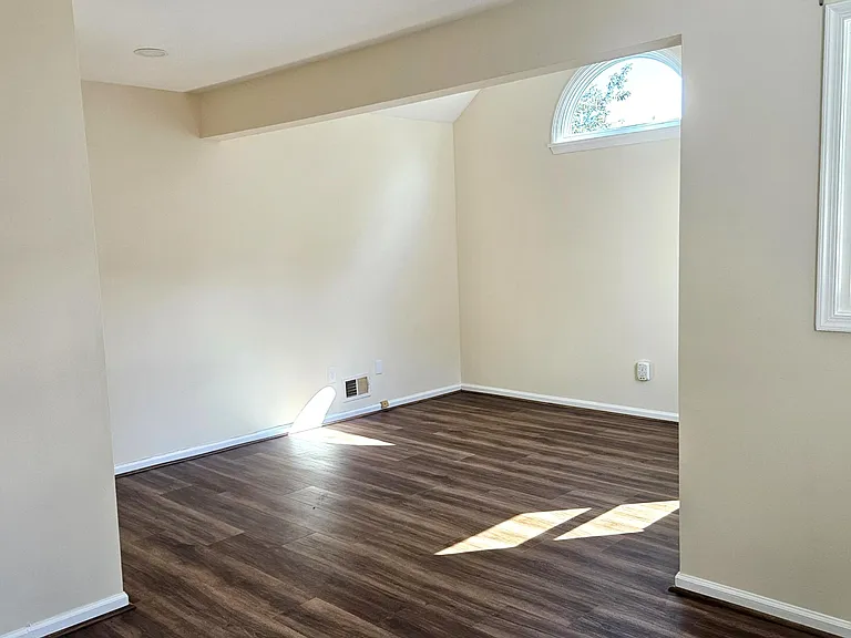 3 Millay Ct — Photo 25
