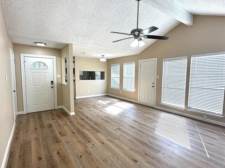 17712 Northhagen Dr — Photo 5