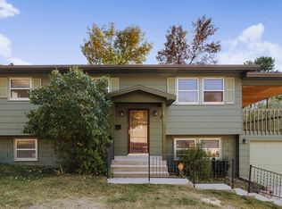 2101 Rio Dr, Rapid City, SD 57702