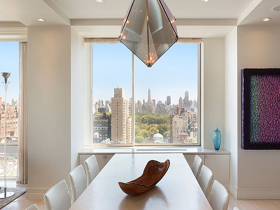 4th image of 111 W 67th St APT 25D