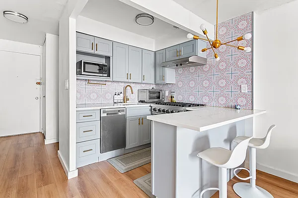 Sold by Compass | media 16