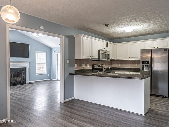 5th image of 167 Belle Chase Drive
