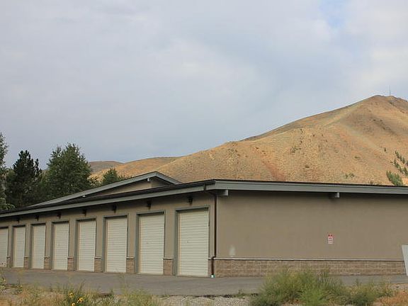 5th image of 140 Havilland Way Unit 10