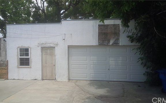 2nd image of 629 W 48th St