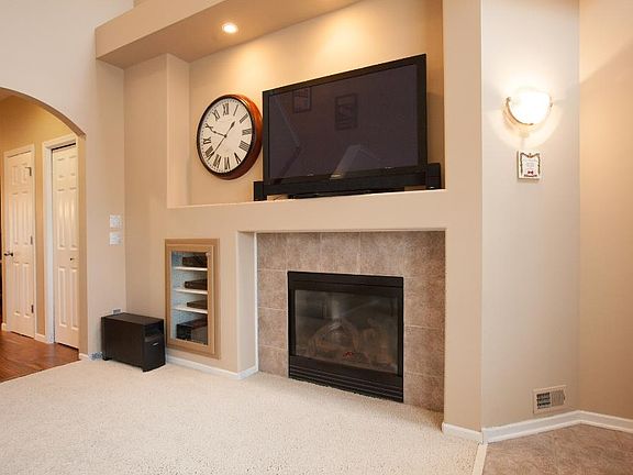 5th image of 9678 Belmont Ln