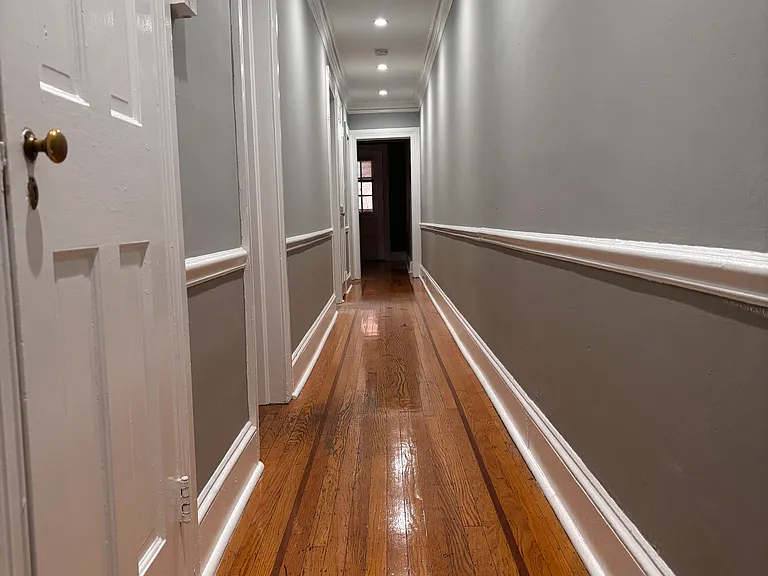 22 E Eager St #3R — Photo 22