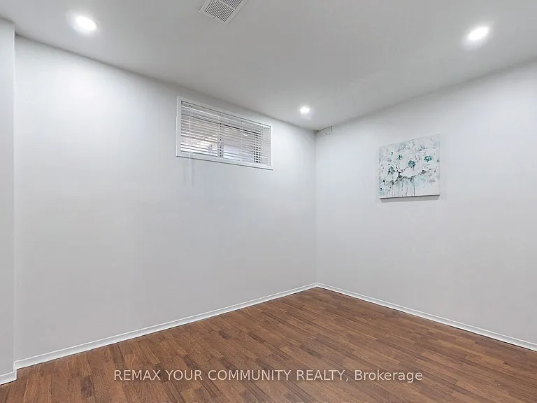 41 Shropshire Dr #BASEMENT — Photo 17