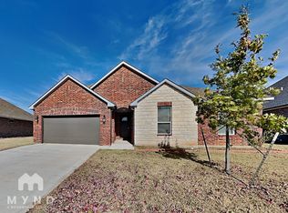 10629 SW 20th St, Yukon, OK 73099