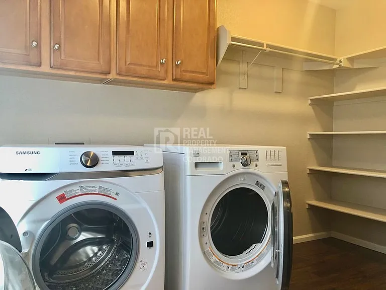 4020 Berwick Ln — Photo 11