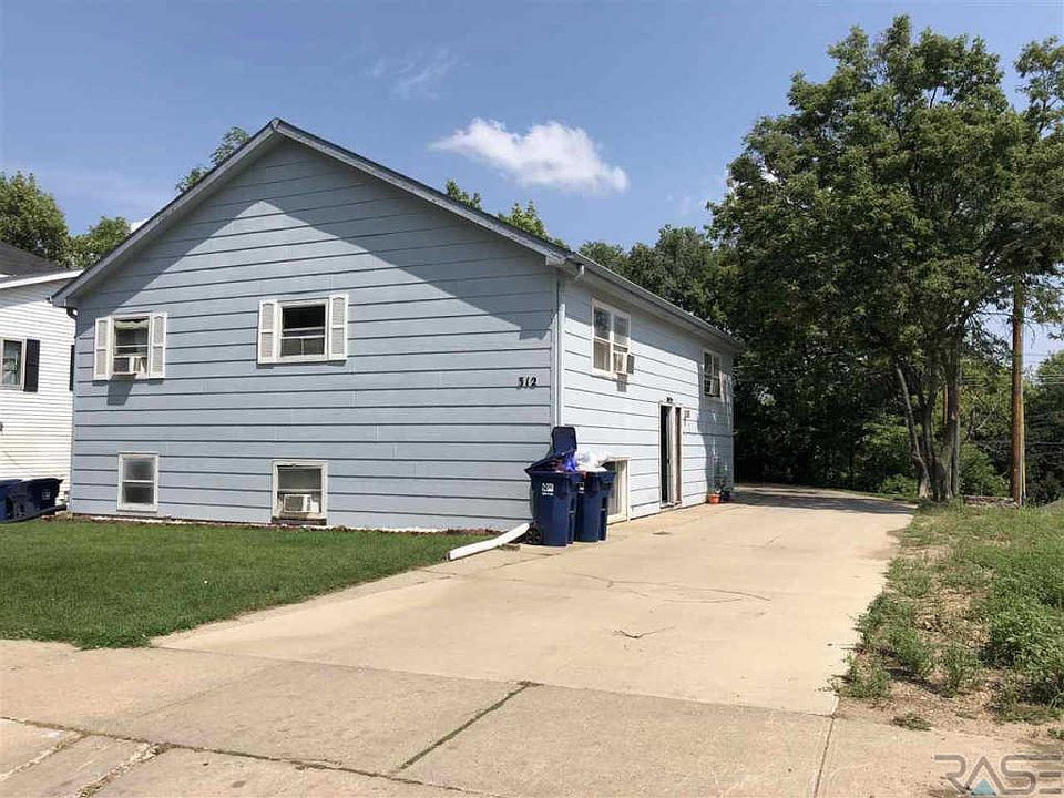 2nd image of 312 N Spring Ave