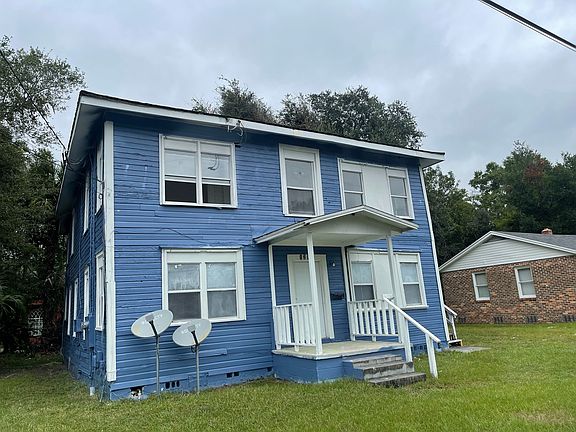 3rd image of 1287 W 20th St