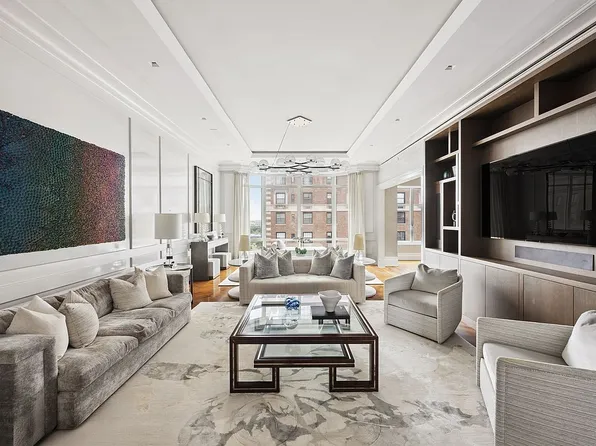 20 E End Ave APT 10A, New York, NY 10028