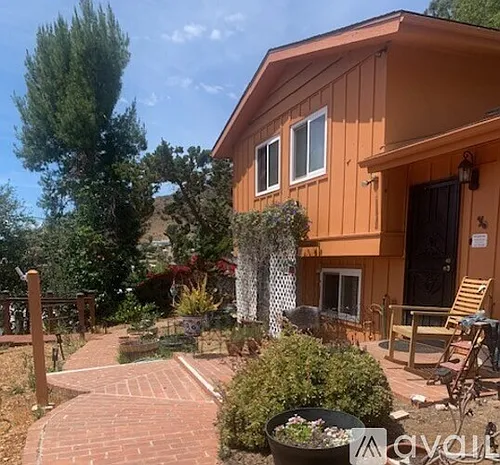 12208 Kingsford Ct Photo 1