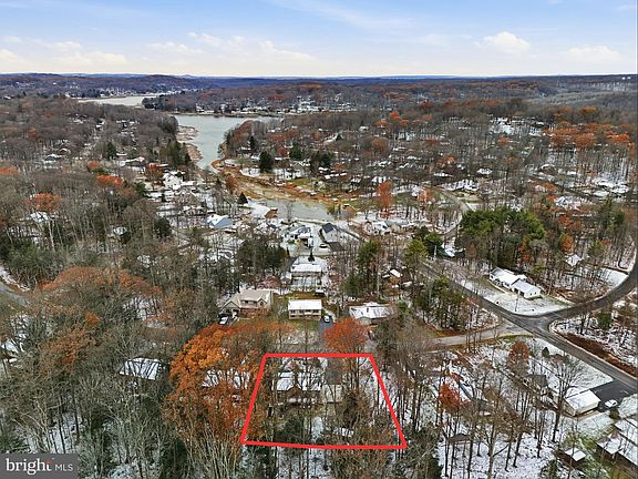 5th image of 63 Sea Horse Rd