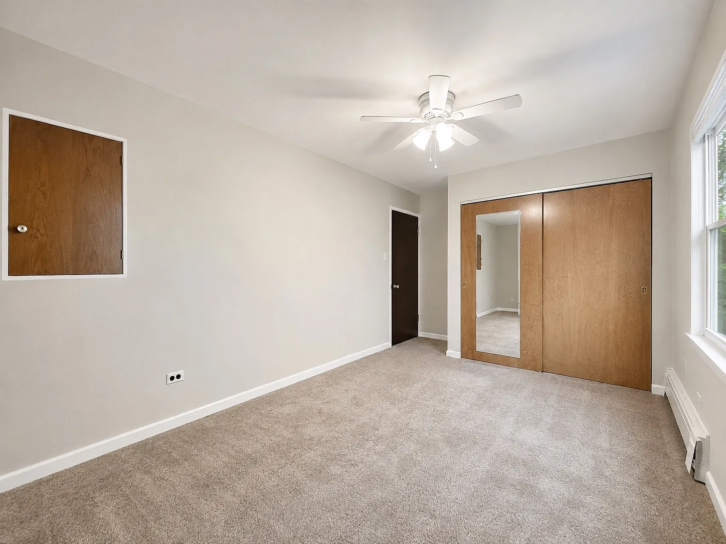 116 N Cass Ave — Photo 4