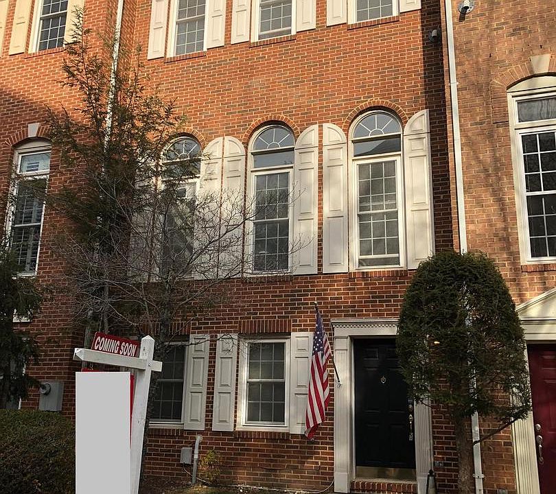 1st image of 4655 Lambert Dr