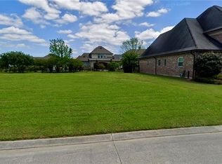 18 Dogwood Dr, Kenner, LA 70065