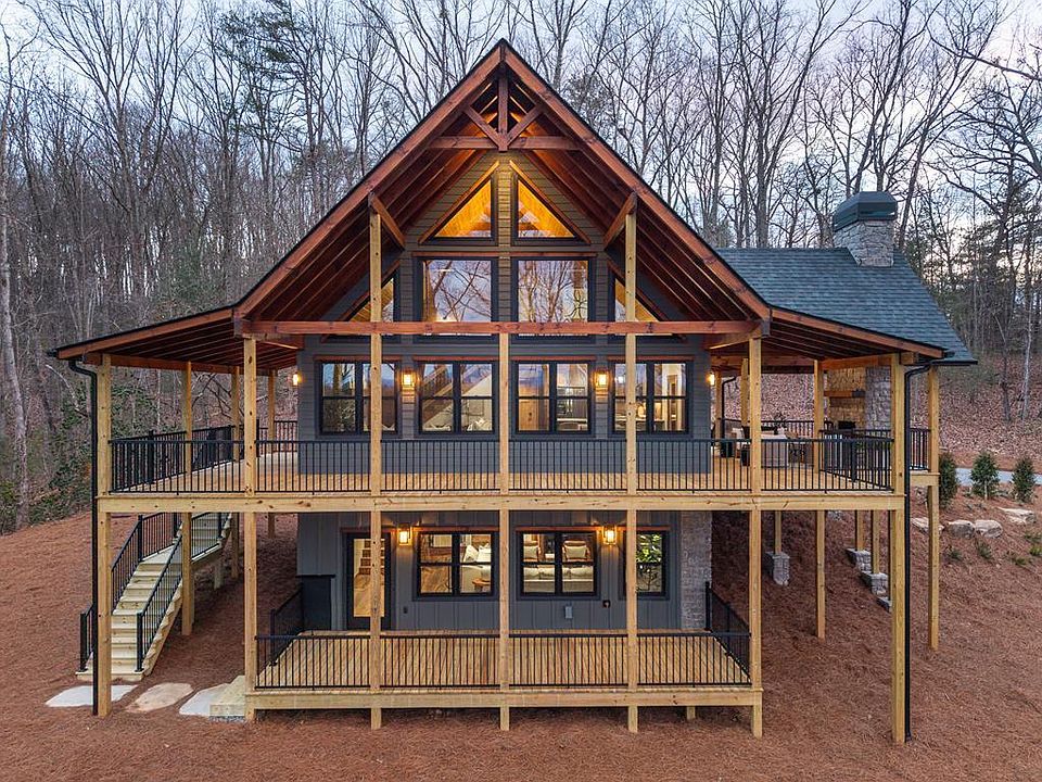 1st image of 345 Big Oak Ln