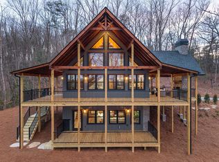 345 Big Oak Ln, Blue Ridge, GA 30513