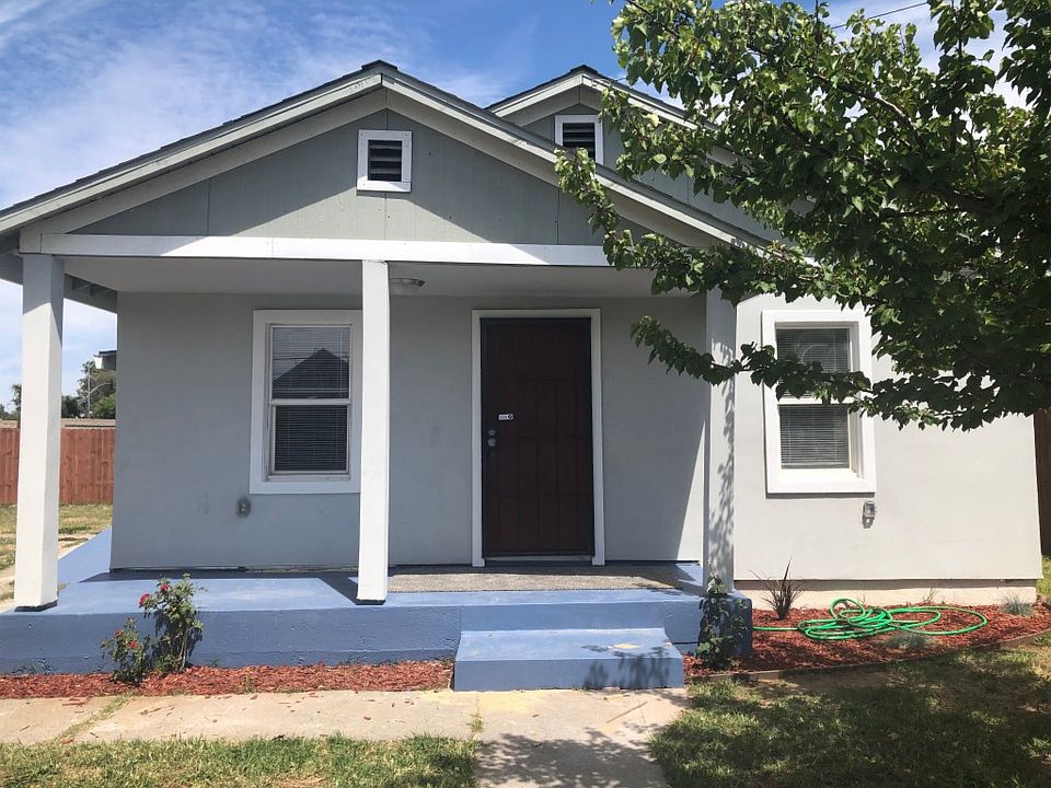 1st image of 4036 Balsam St