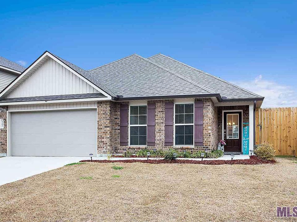 1st image of 8265 Fairlane Dr