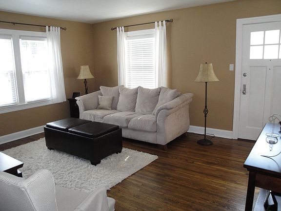 2nd image of 10929 Roessner Ave