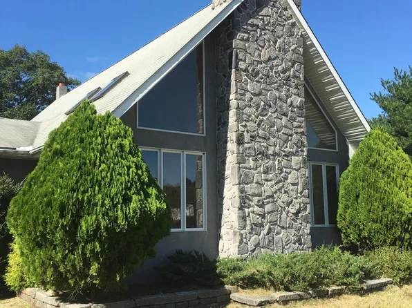 561 Mullica Hill Rd, Glassboro, NJ 08028