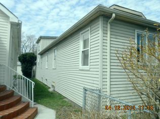 6056 S 75th Ct, Summit, IL 60501