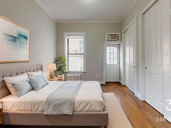 214 East 25th Street image 1 of 5