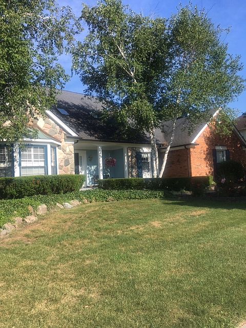 1st image of 990 Whitegate Dr