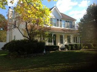 6 Dutchess Ln, Dayton, NJ