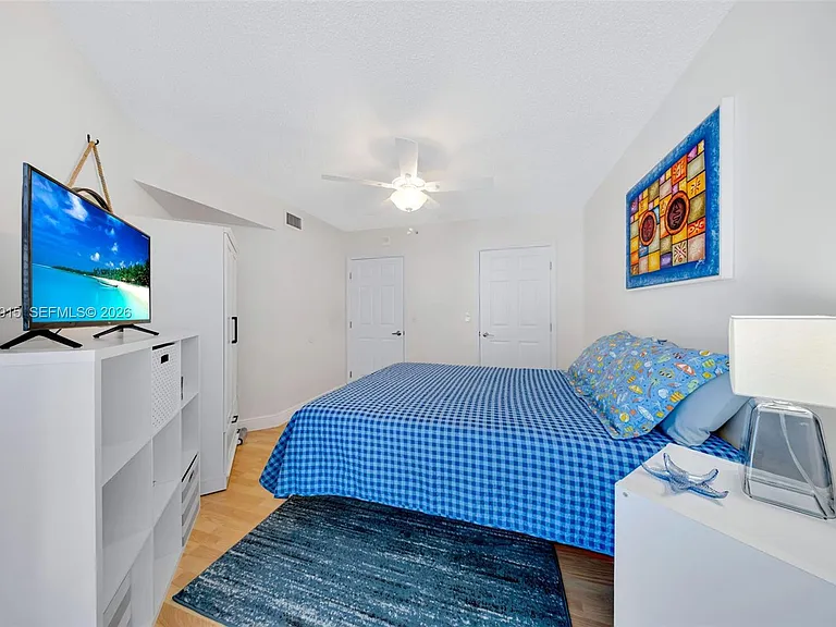 6301 Collins Ave #1708 — Photo 15