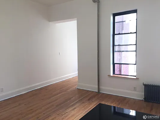 Rented by Oxford Property Group | media 10