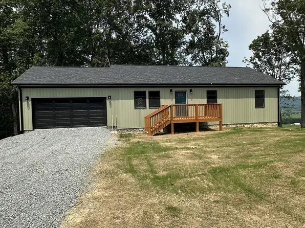 1283 Mountain Meadows Ln, Elk Creek, VA 24326