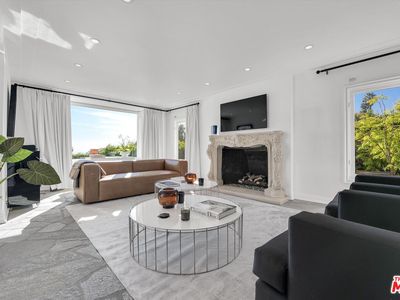 1300 Summitridge Dr, Beverly Hills, CA, 90210