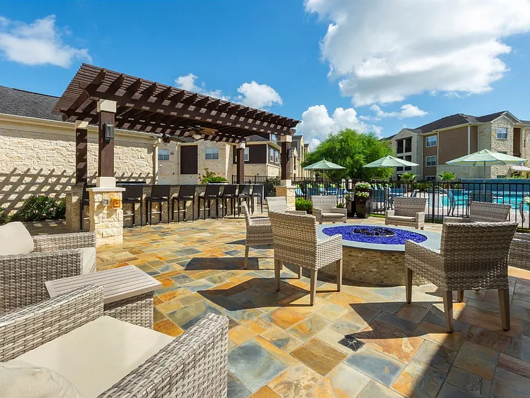 Oak Park Trails Patio Area with Fire Pit