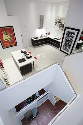 Sold by ROOM Real Estate | media 2