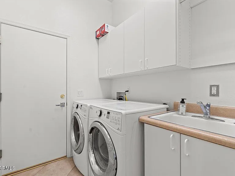 14257 N 106th Pl — Photo 38