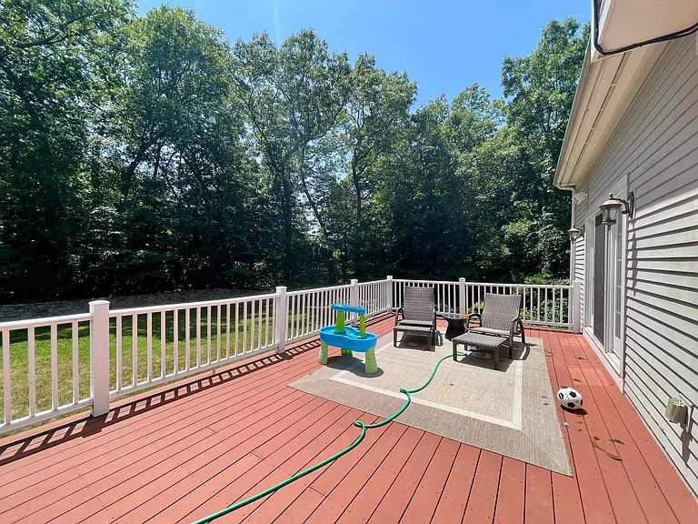 5 Beech Crest Rd — Photo 50