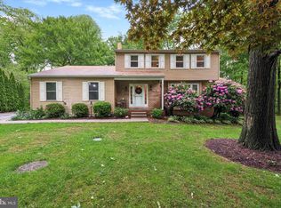 12 Raleigh Dr, Downingtown, PA 19335